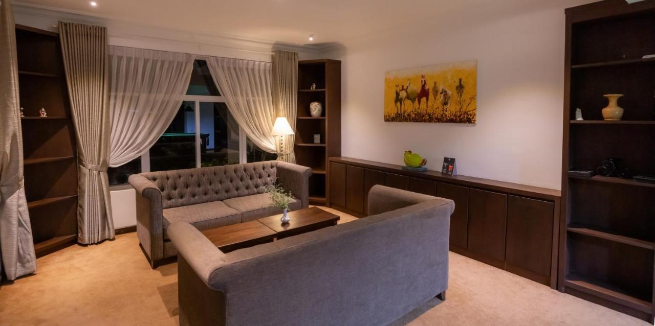 Galway Heights Hotel Nuwara Eliya Bagian luar foto