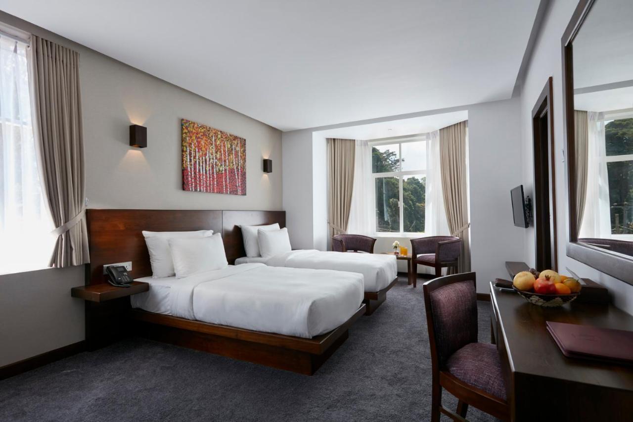 Galway Heights Hotel Nuwara Eliya Bagian luar foto