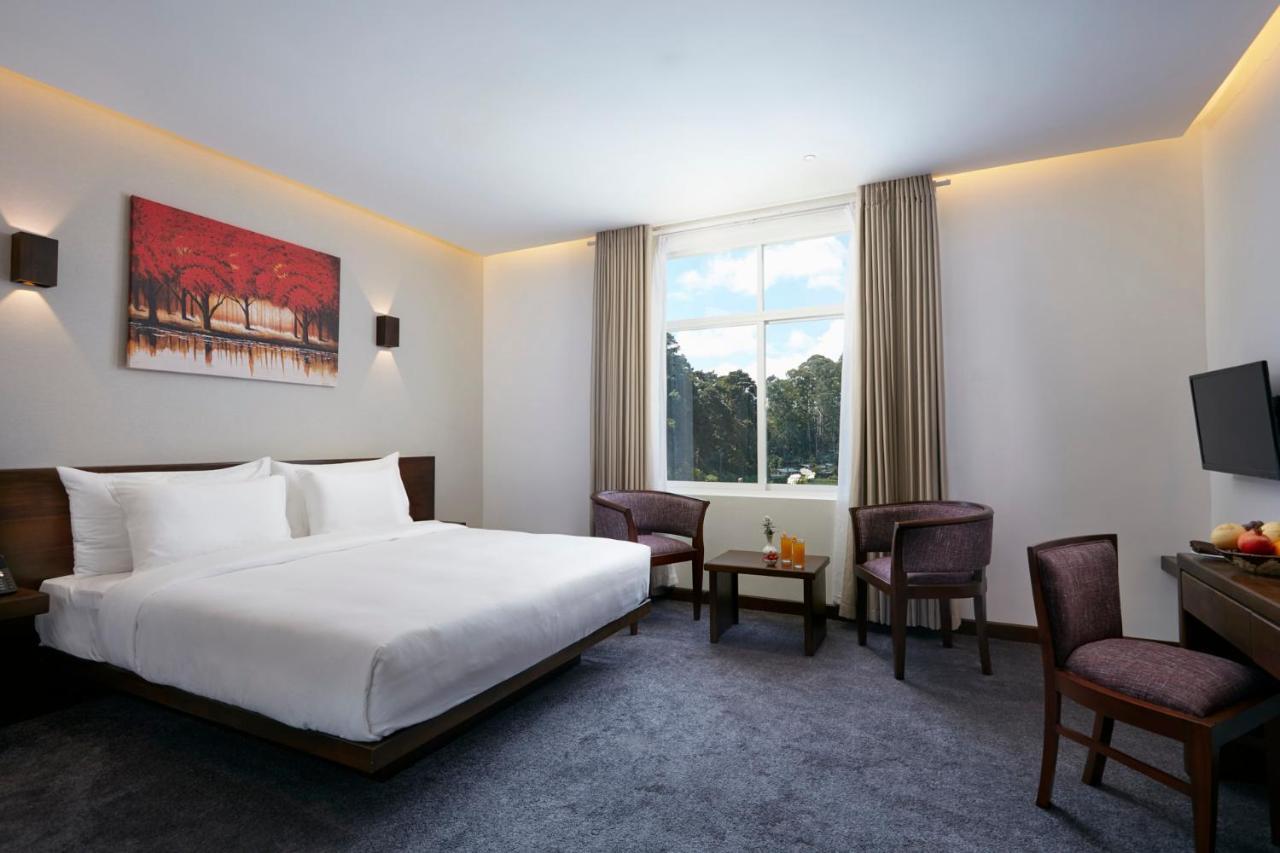 Galway Heights Hotel Nuwara Eliya Bagian luar foto
