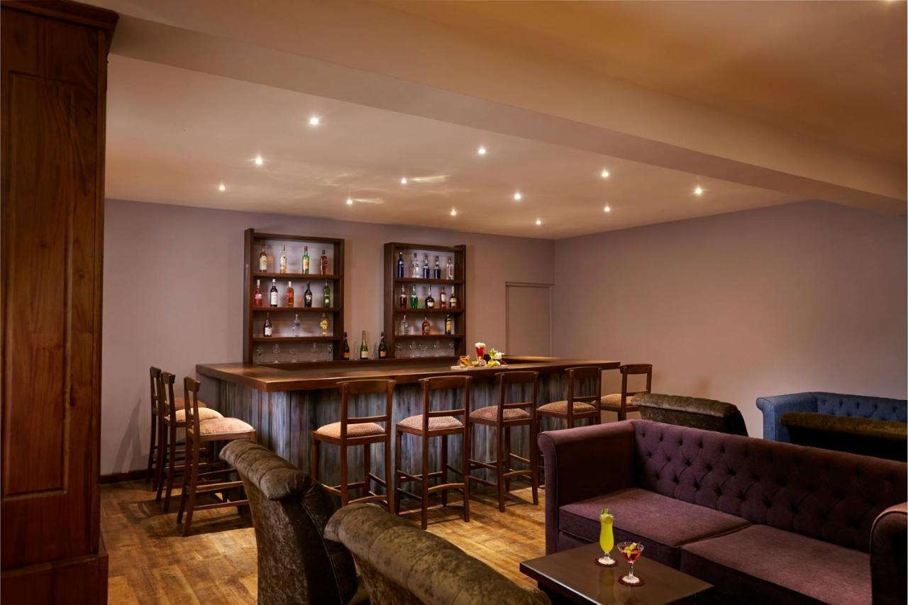 Galway Heights Hotel Nuwara Eliya Bagian luar foto